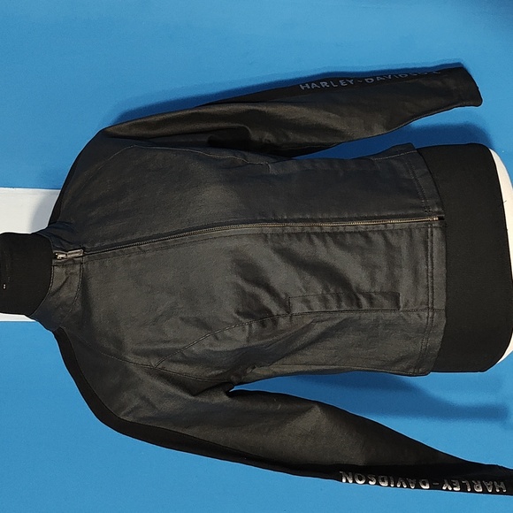 Harley Davidson Jacket - Picture 2 of 12